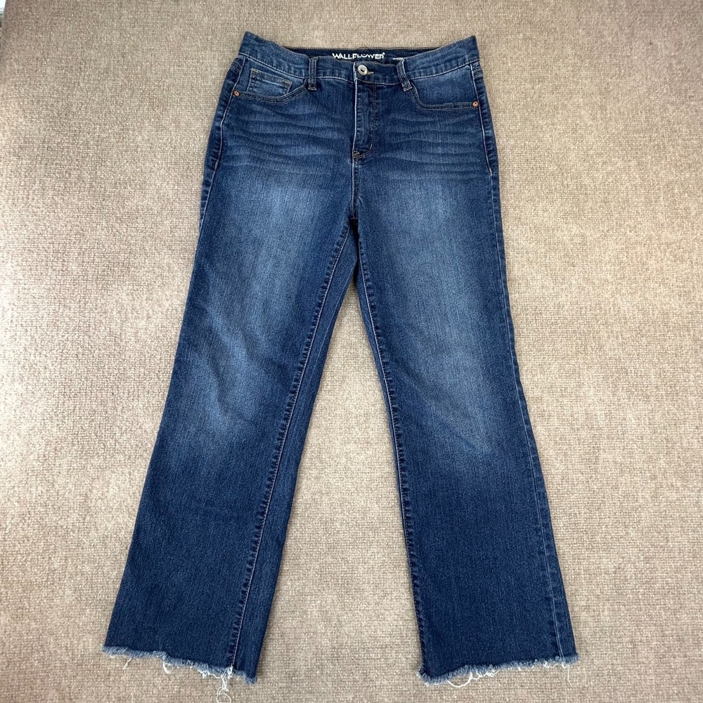 WallFlower Fearless Curvy 70s Bootcut Jeans Womens 9 Blue Denim Super High-Rise